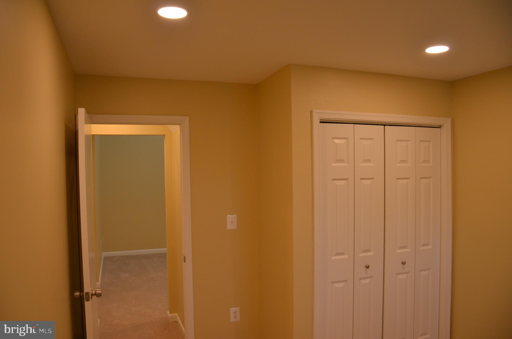 DEVON HILLS - Residential Lease