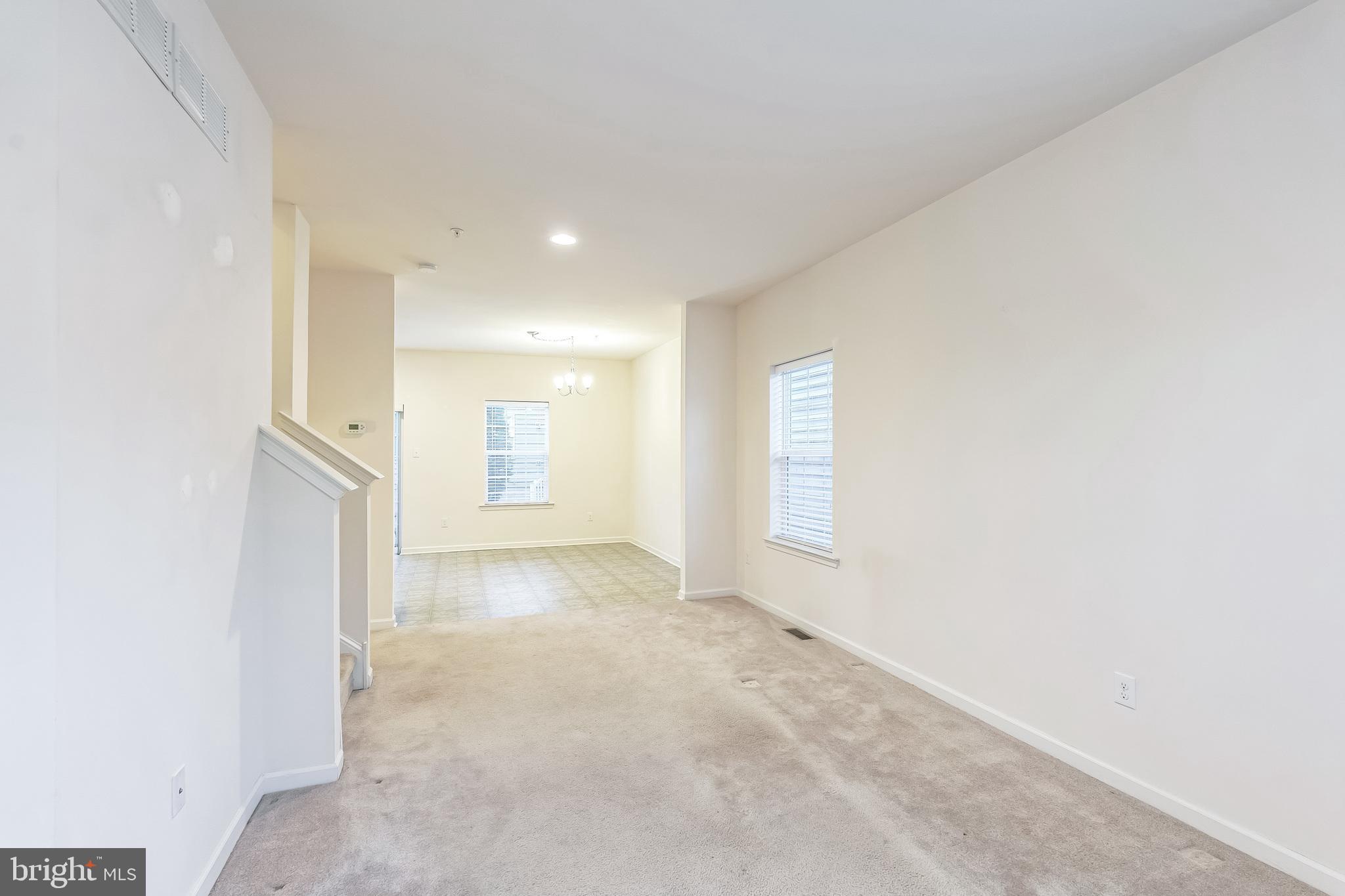 CARRIAGE HILL - Residential Lease