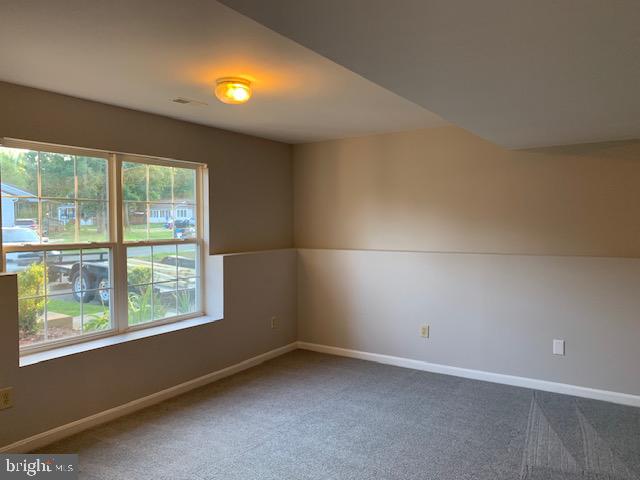 SOUTH OAKS - Residential Lease