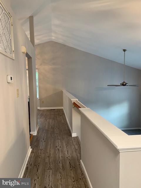 SOUTH OAKS - Residential Lease