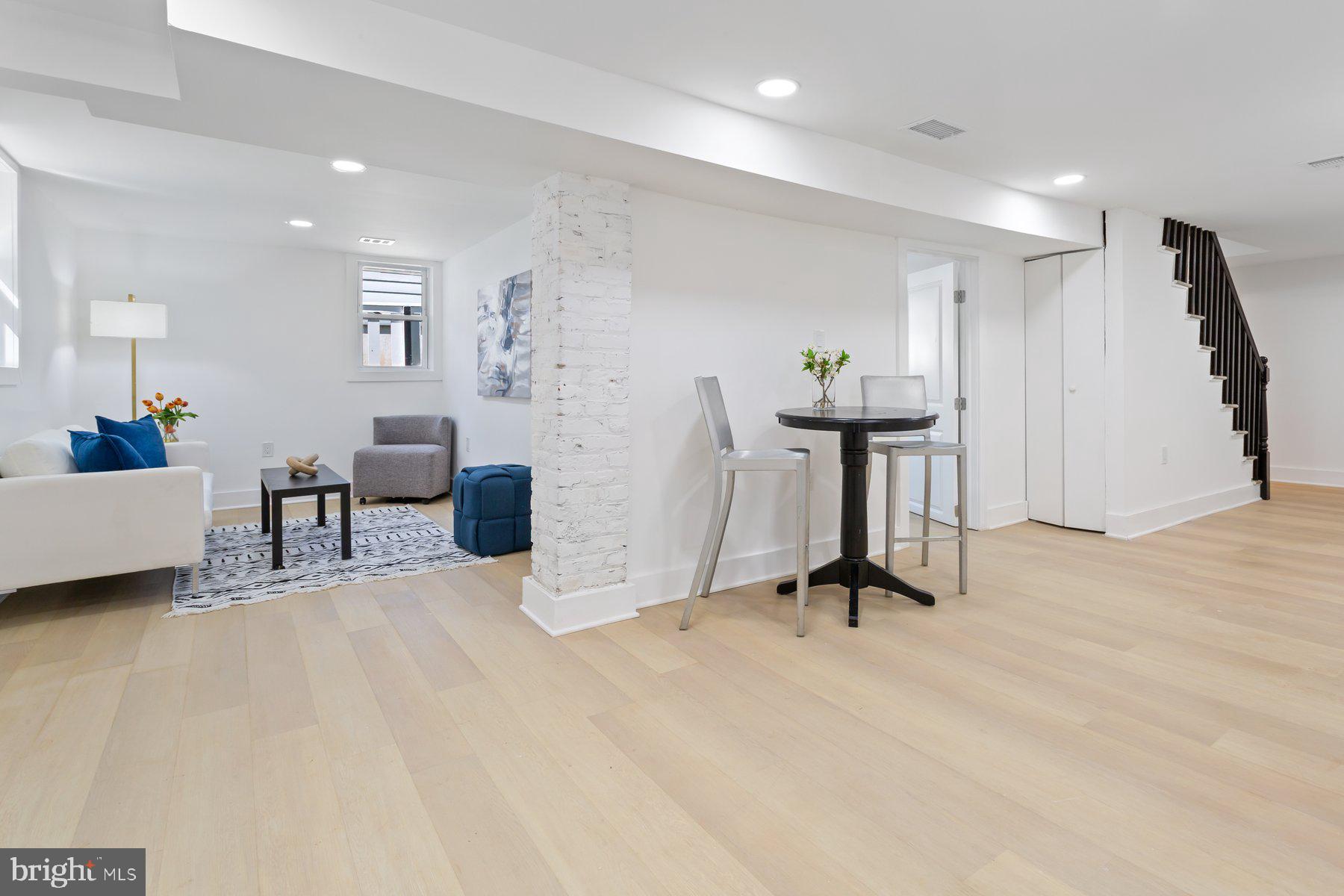 CEDAR CROFT - Residential