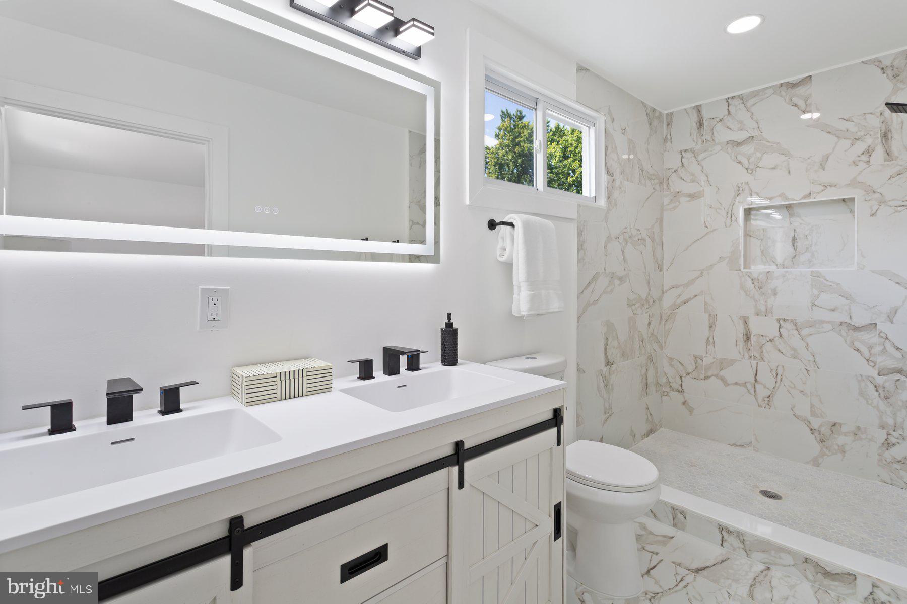 CEDAR CROFT - Residential