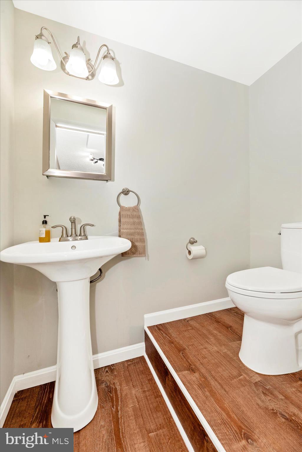 NEW ESTATES - Residential