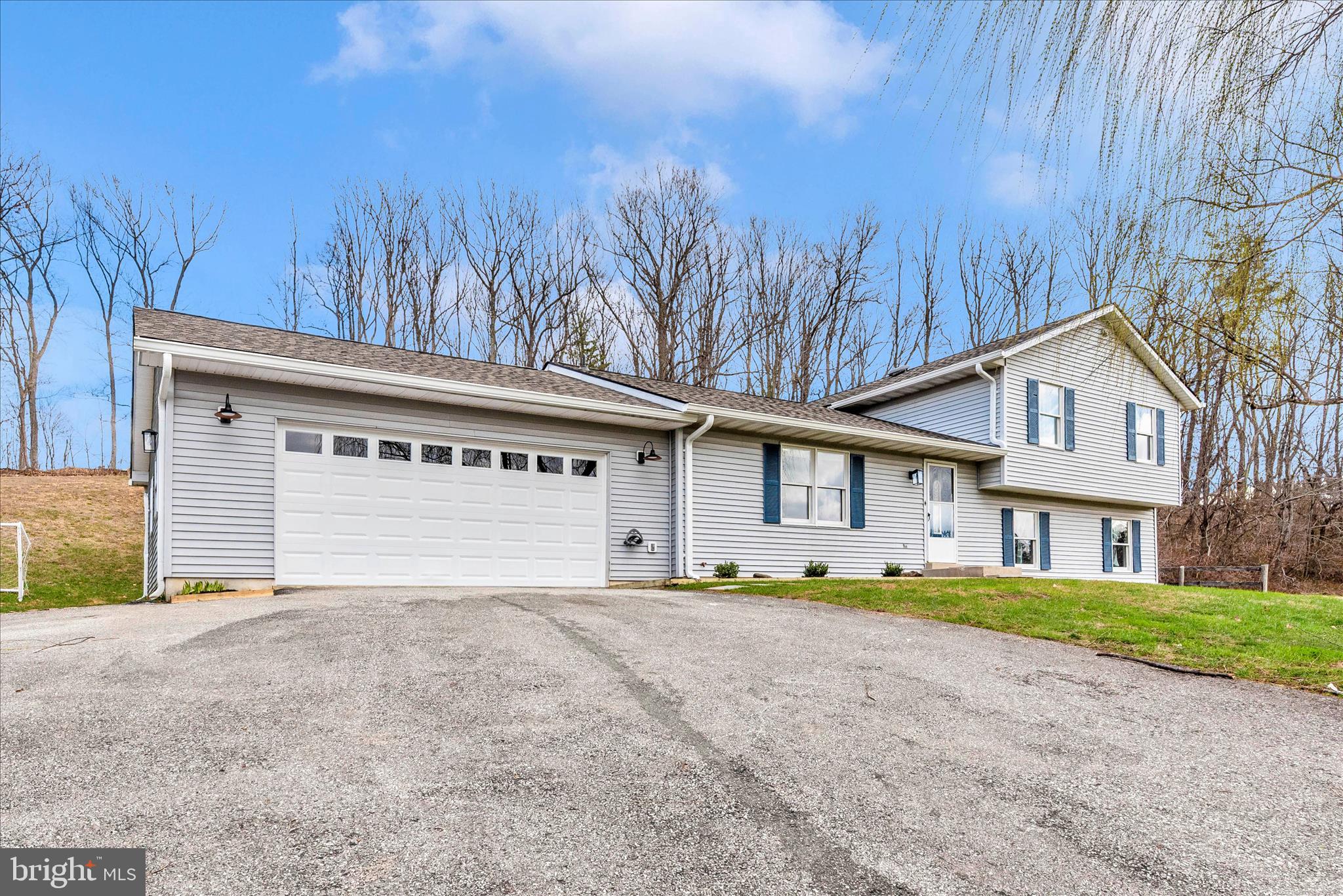 NEW ESTATES - Residential