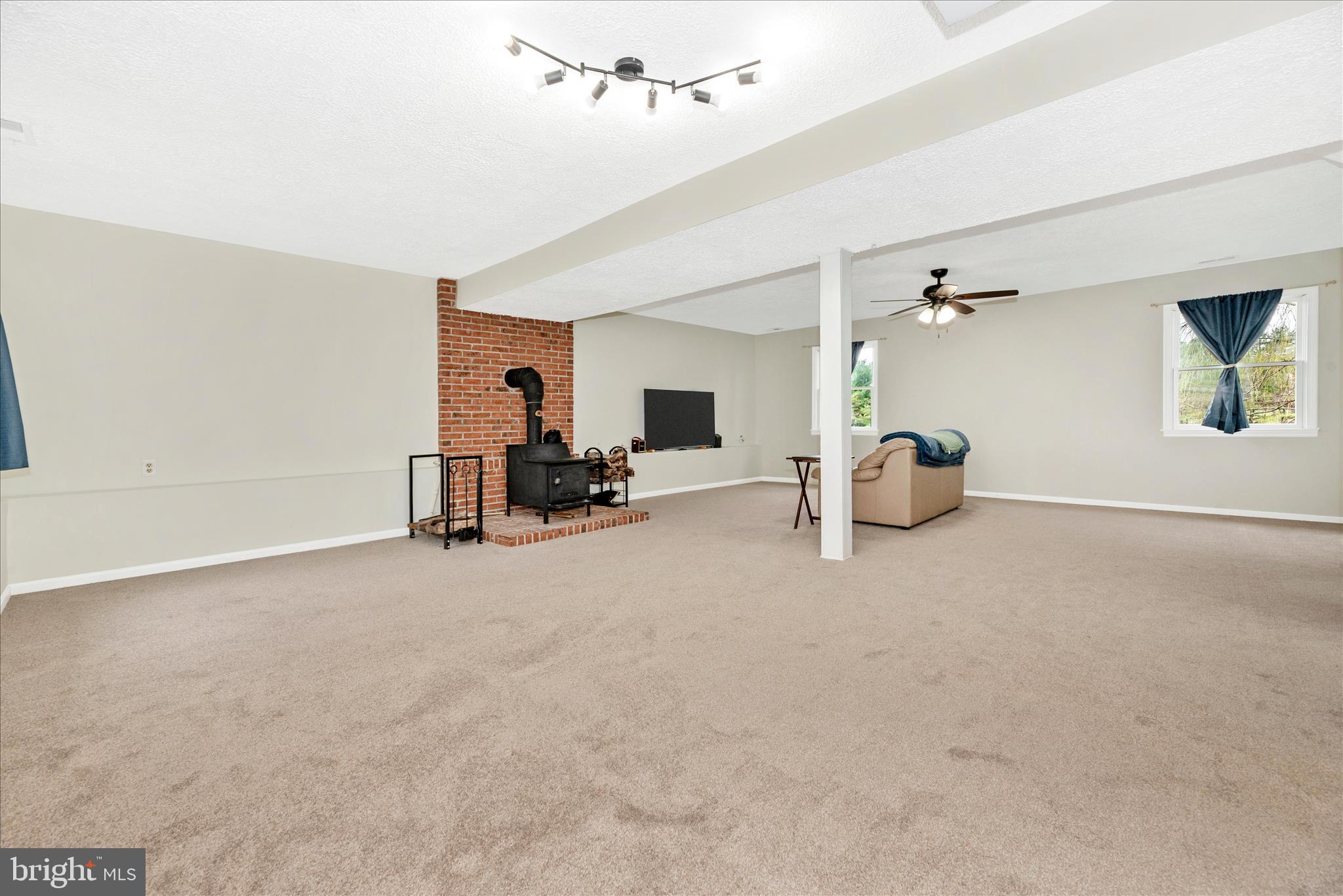 NEW ESTATES - Residential