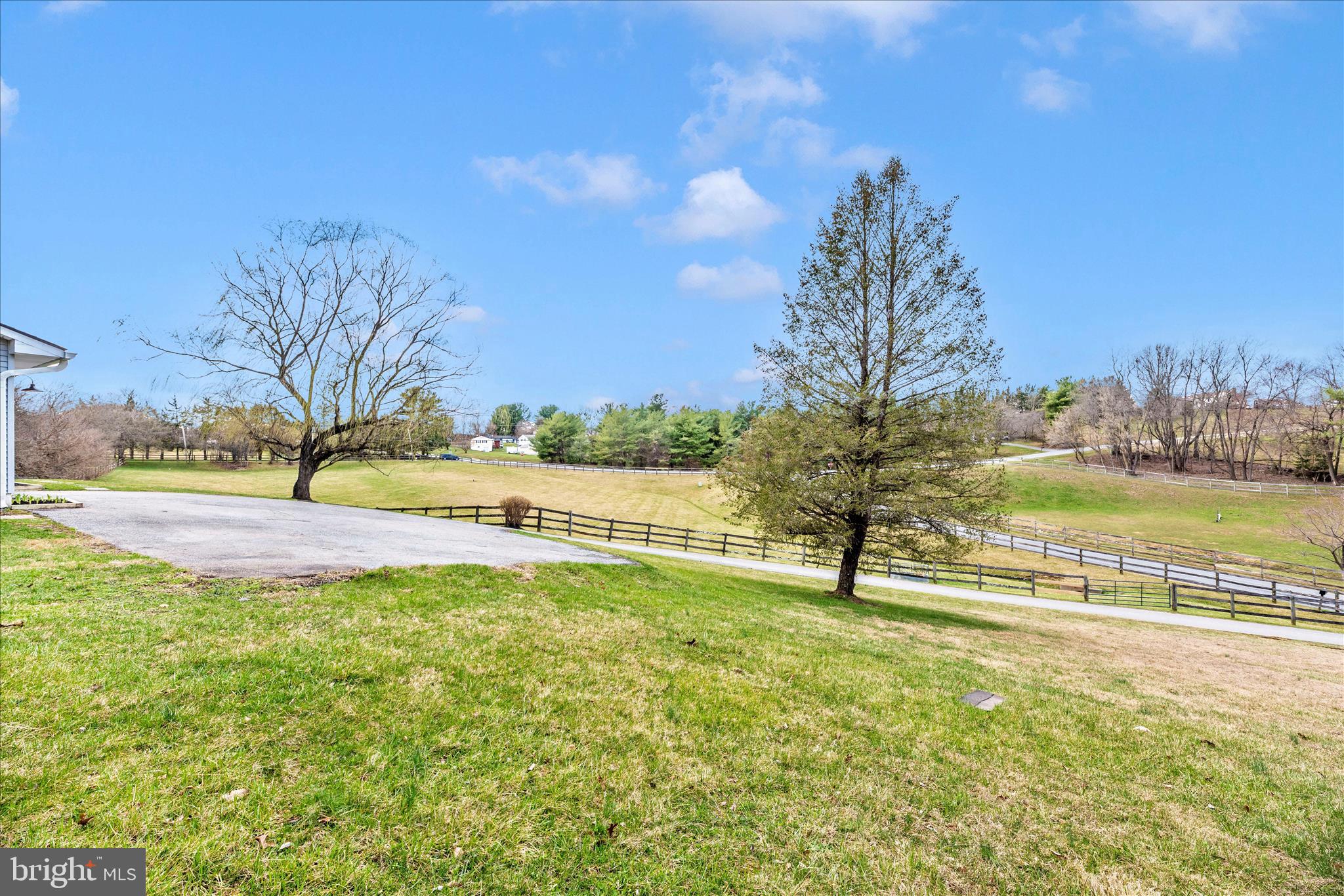 NEW ESTATES - Residential