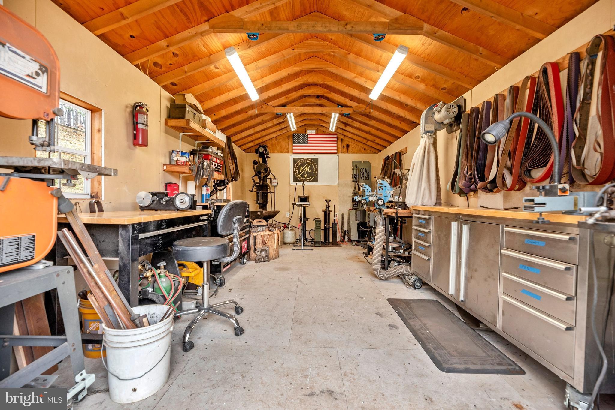 NEW ESTATES - Residential