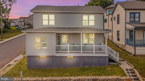 Homes For Sale - 151 Maple Street<br/> Allegany County, FROSTBURG, MD 21532
