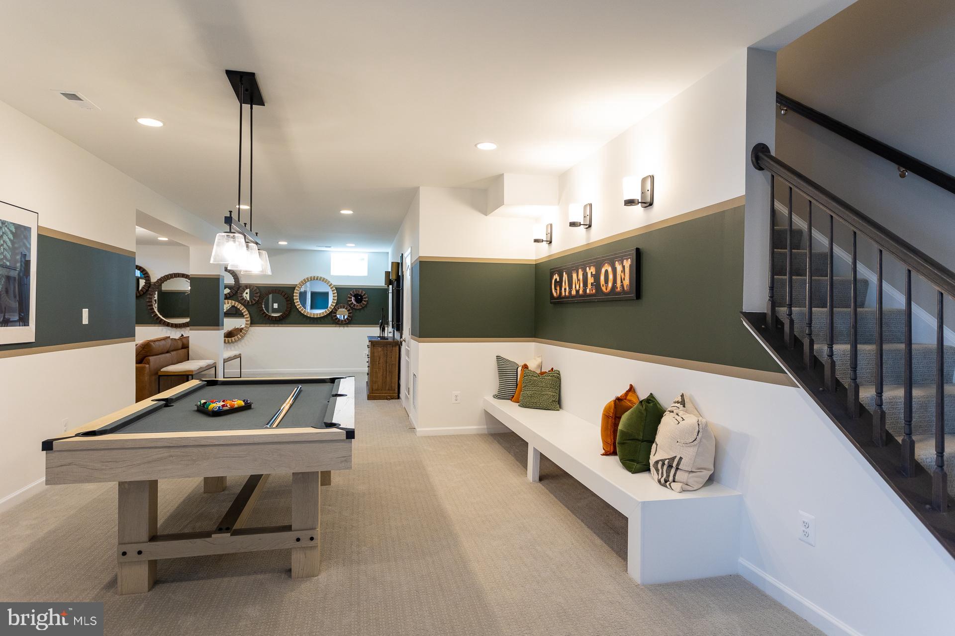 ASPEN GREENS - Residential