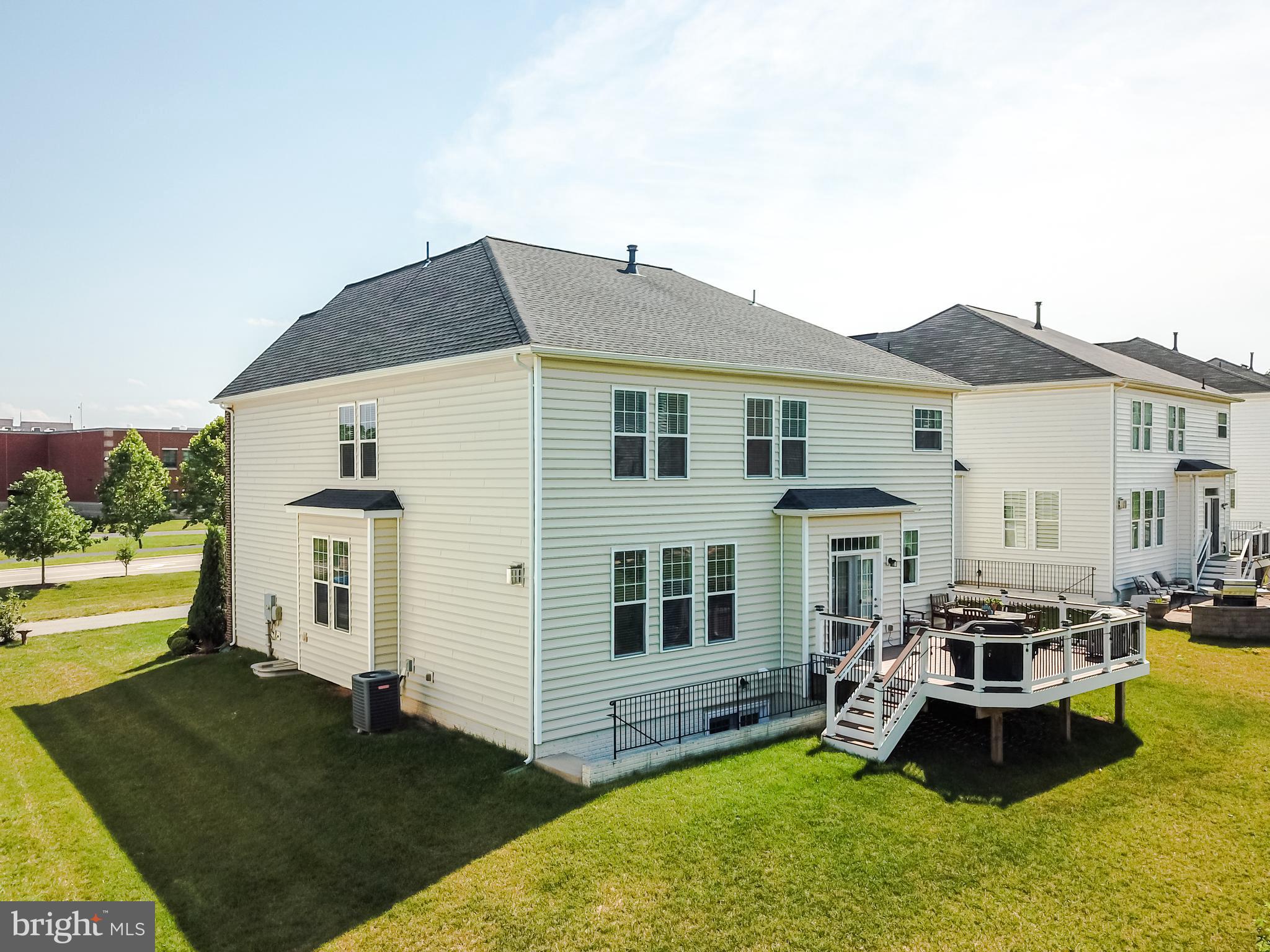 STONE RIDGE LAND BAY 1 - Residential