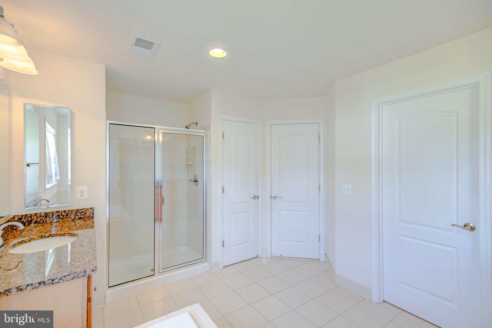 STONE RIDGE LAND BAY 1 - Residential