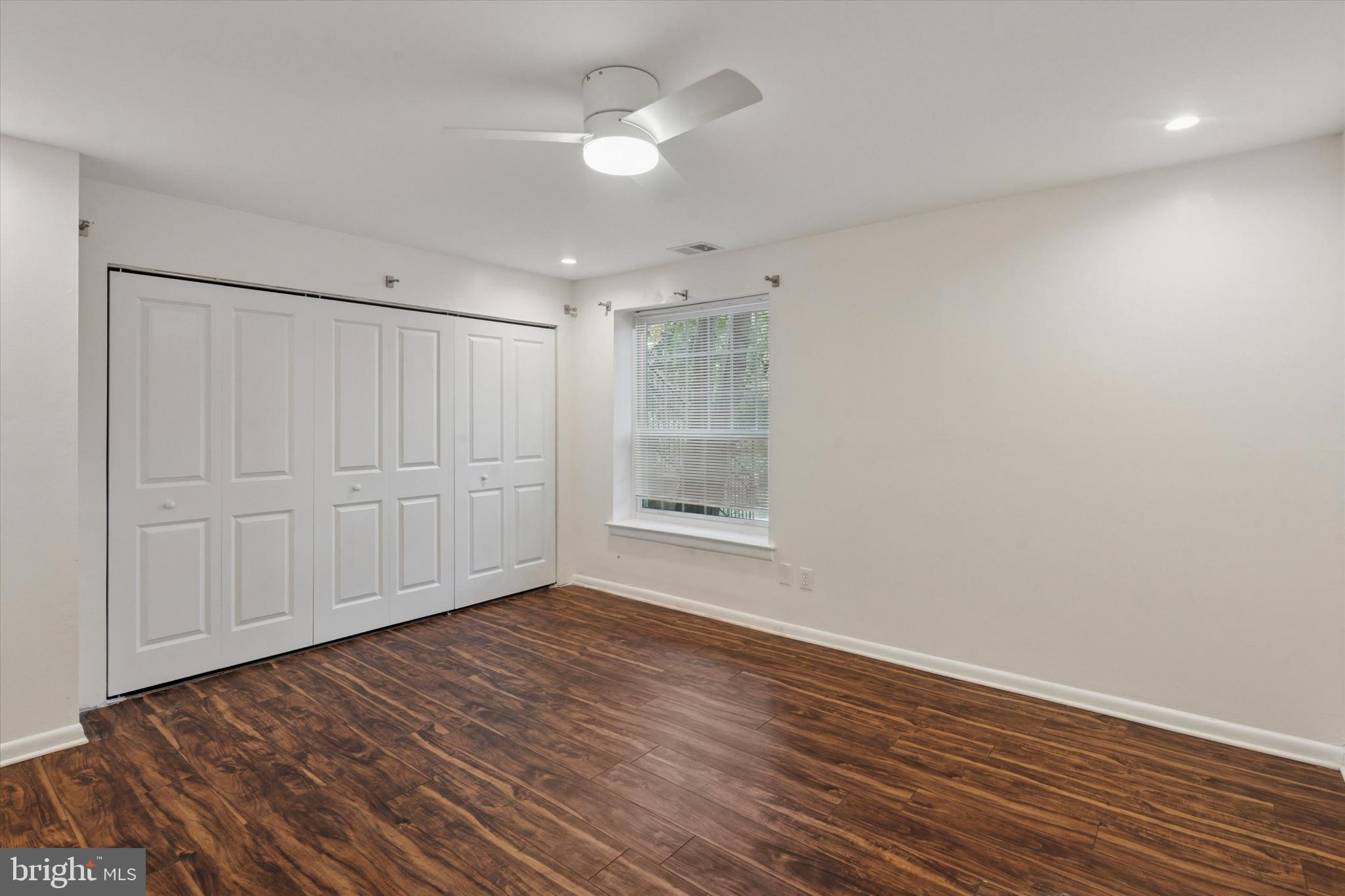 EAST FALLS - Residential