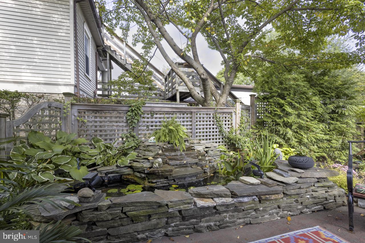 GLENSIDE - Residential