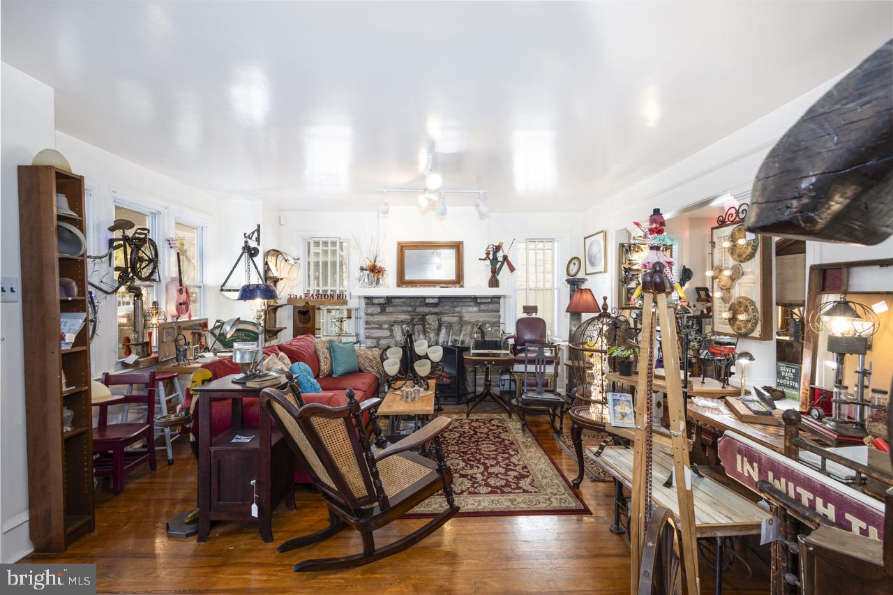 GLENSIDE - Residential