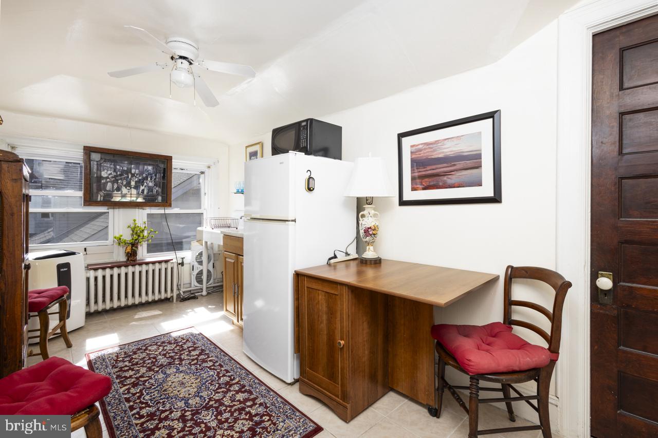 GLENSIDE - Residential