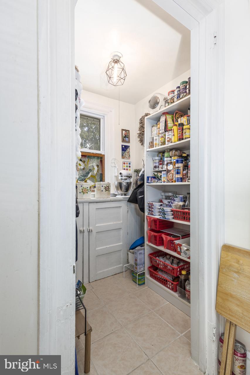 GLENSIDE - Residential