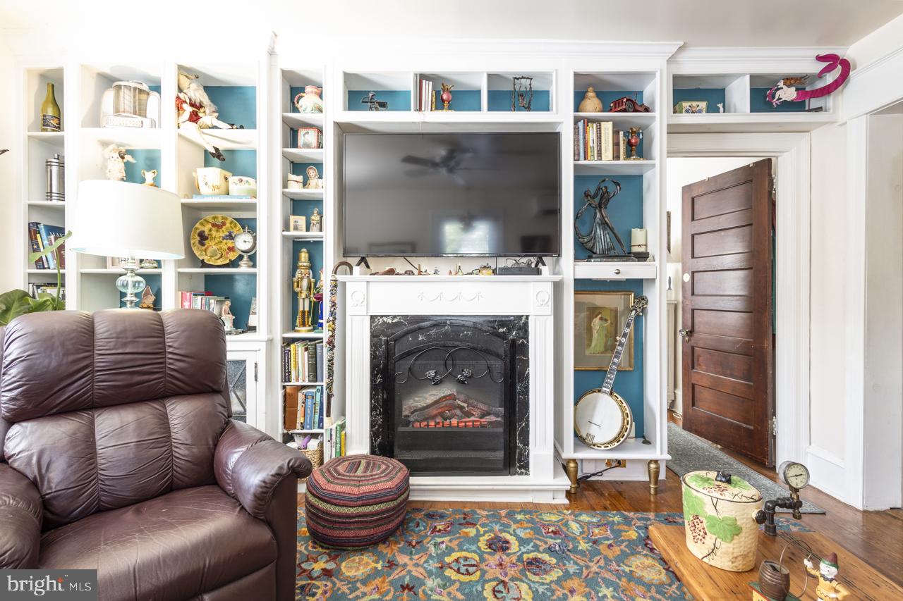 GLENSIDE - Residential