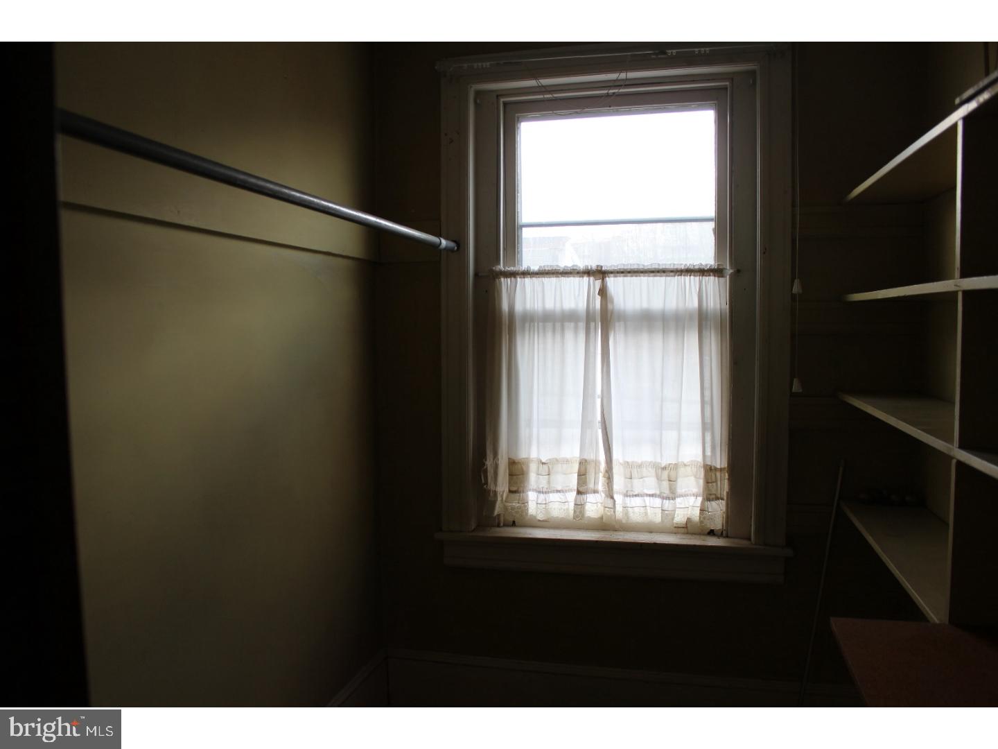 POTTSVILLE - Residential