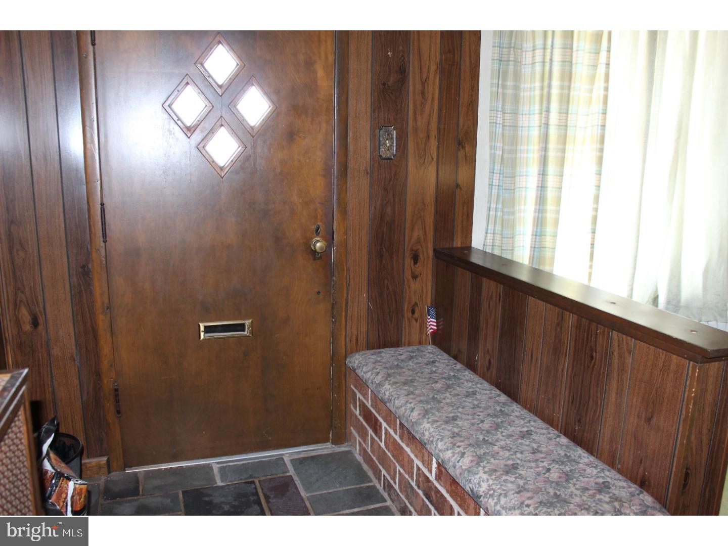 POTTSVILLE - Residential