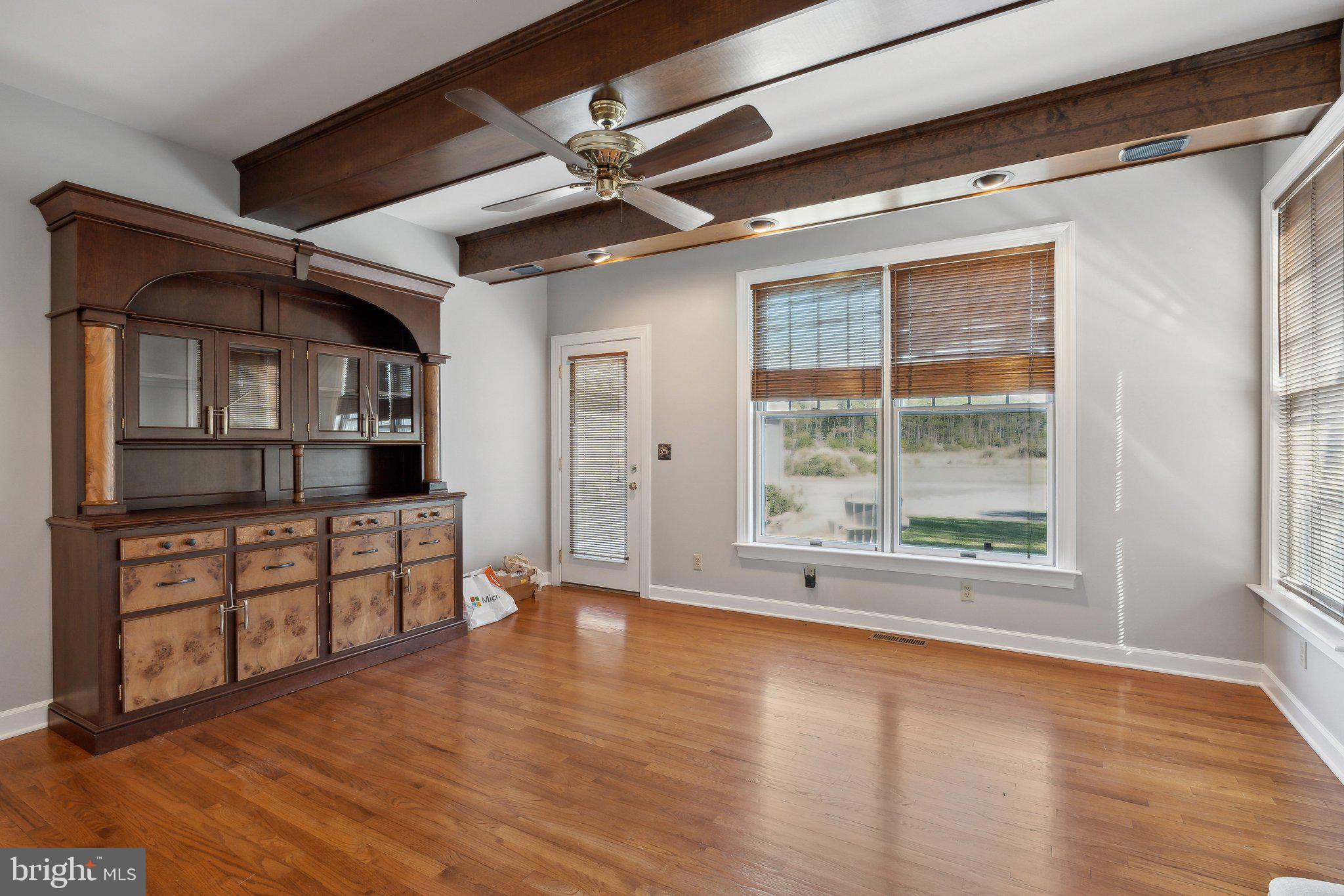 RAGGED POINT - Residential