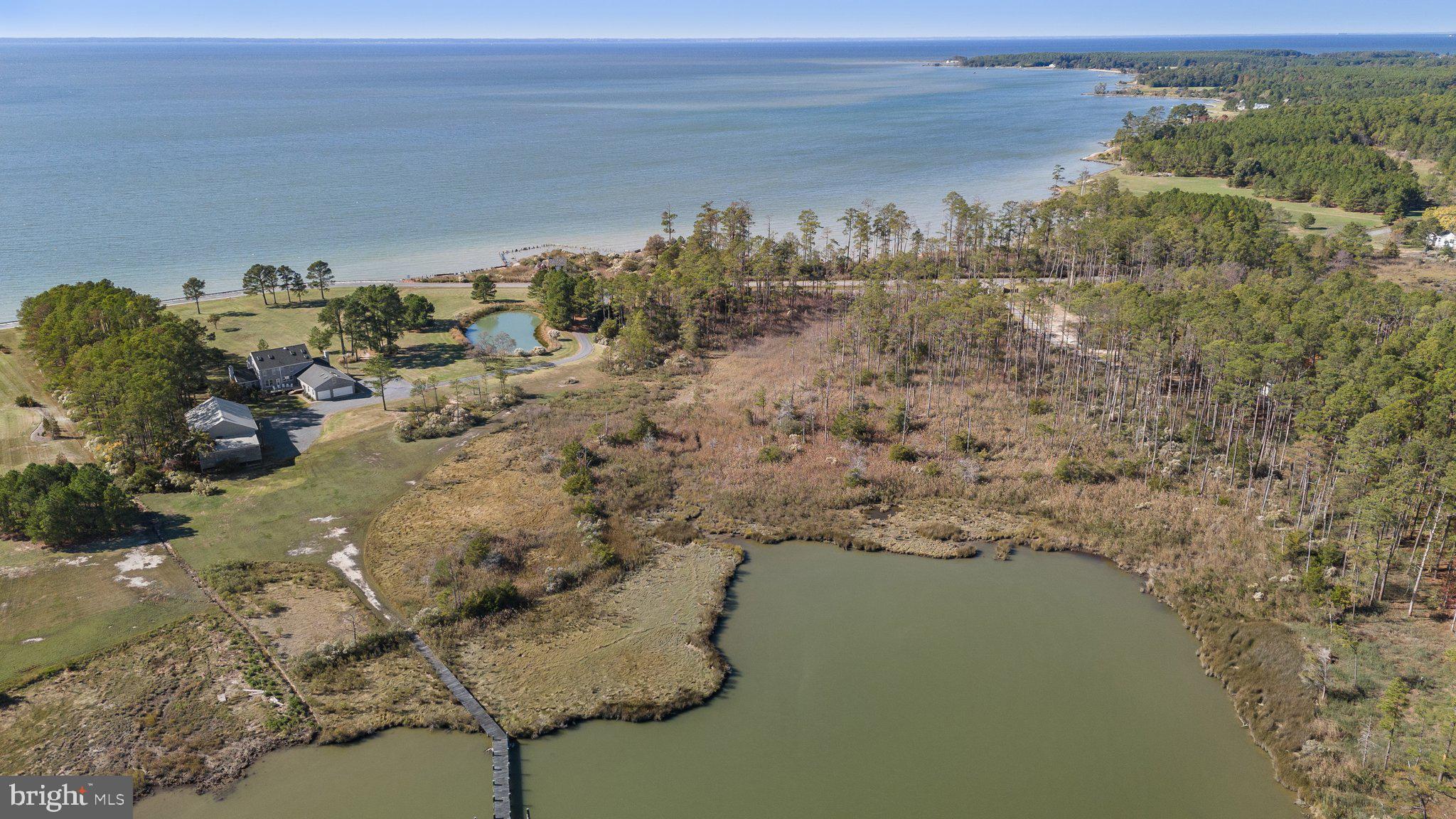 RAGGED POINT - Residential