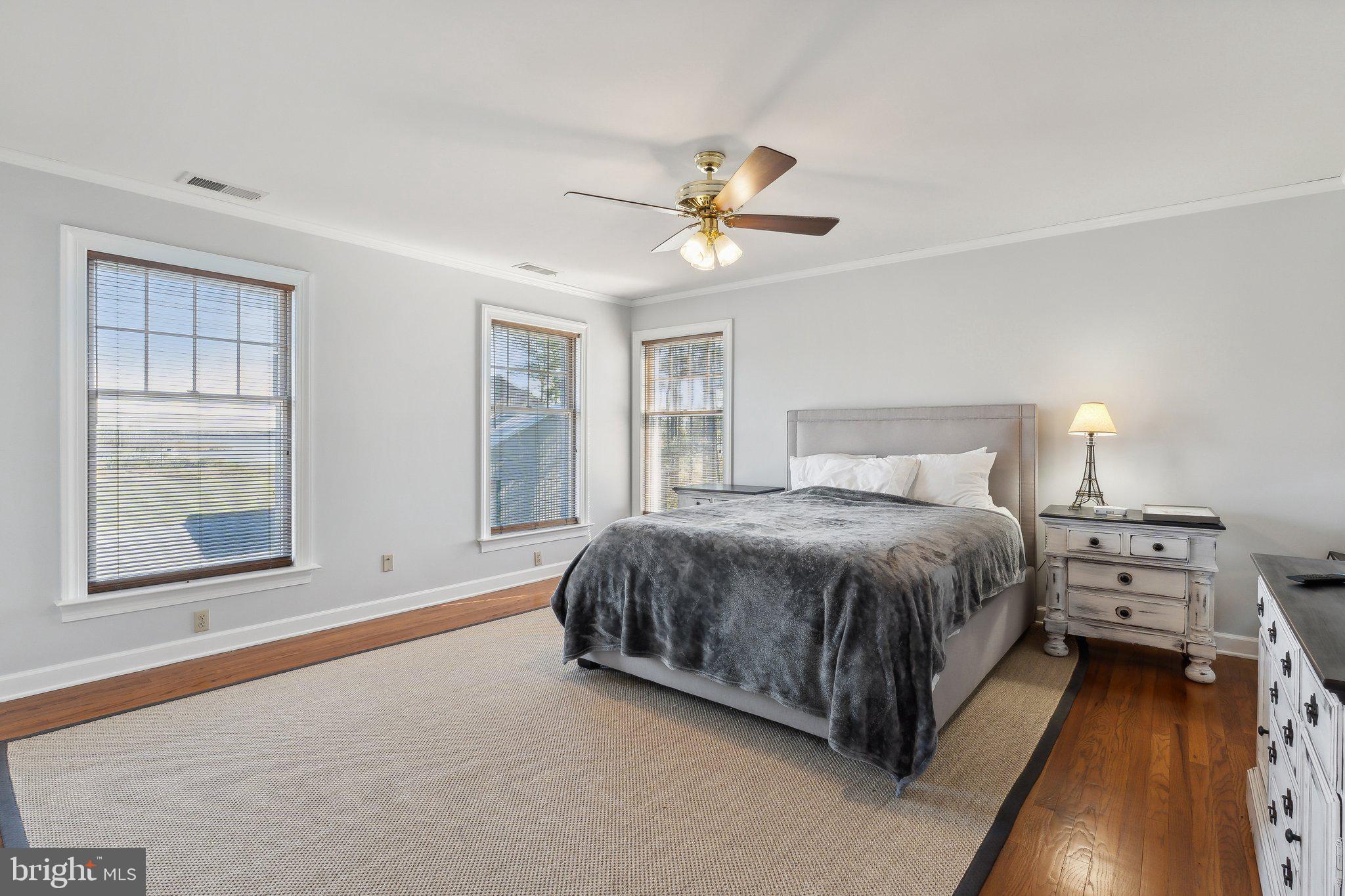 RAGGED POINT - Residential