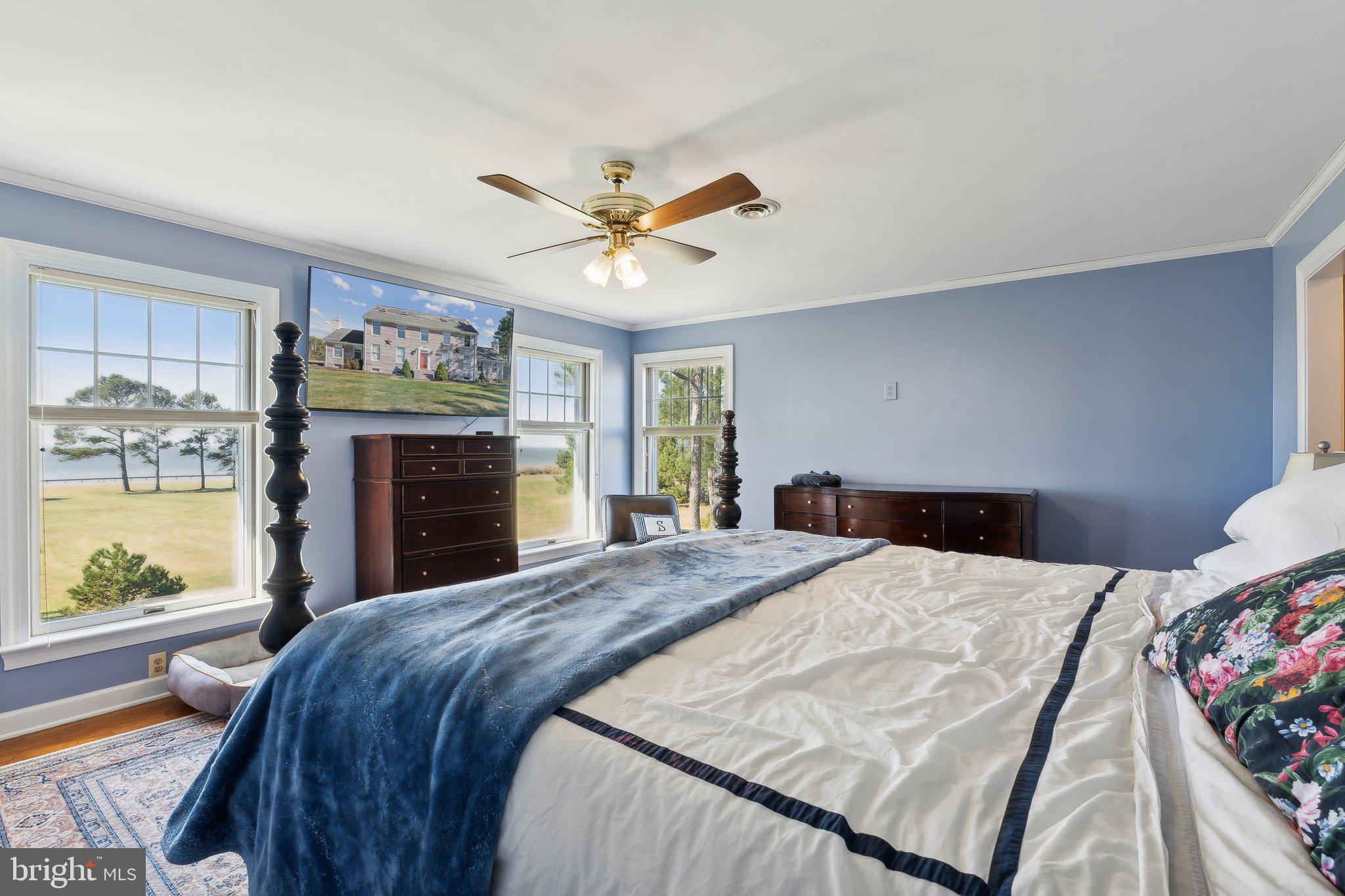 RAGGED POINT - Residential