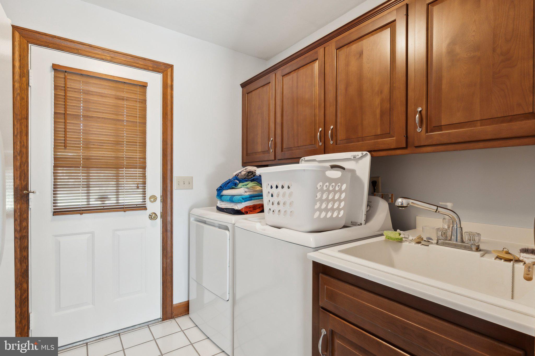 RAGGED POINT - Residential