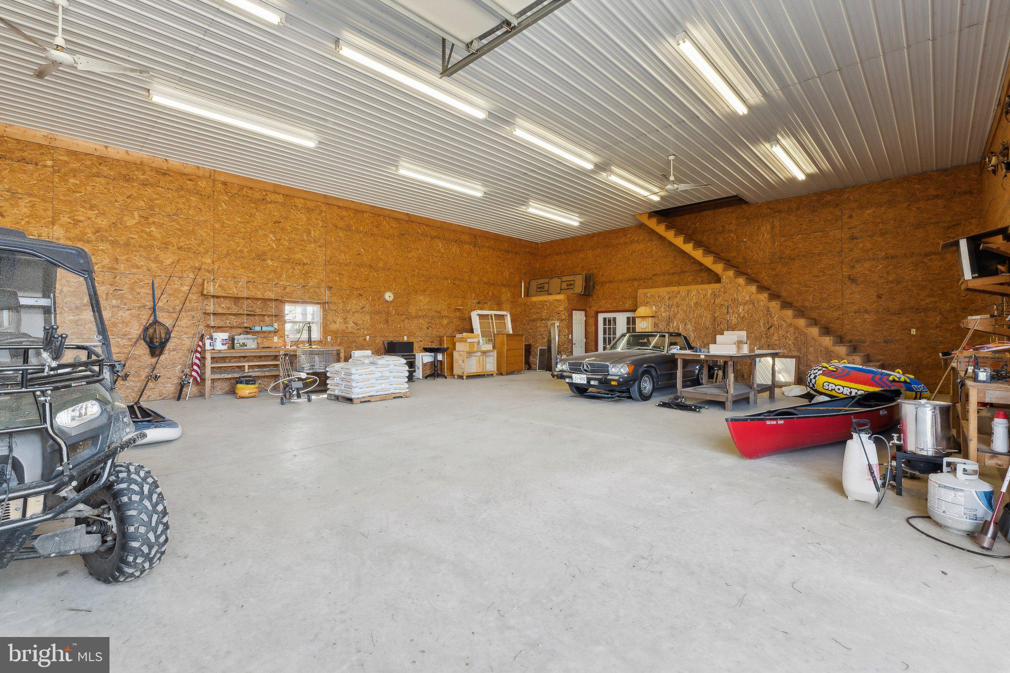 RAGGED POINT - Residential