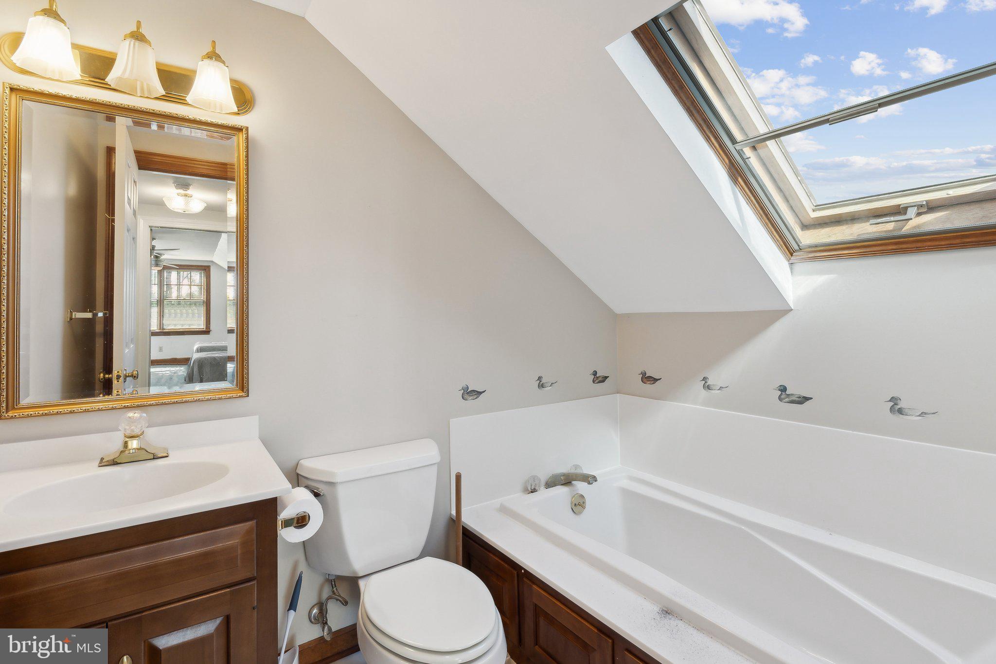 RAGGED POINT - Residential