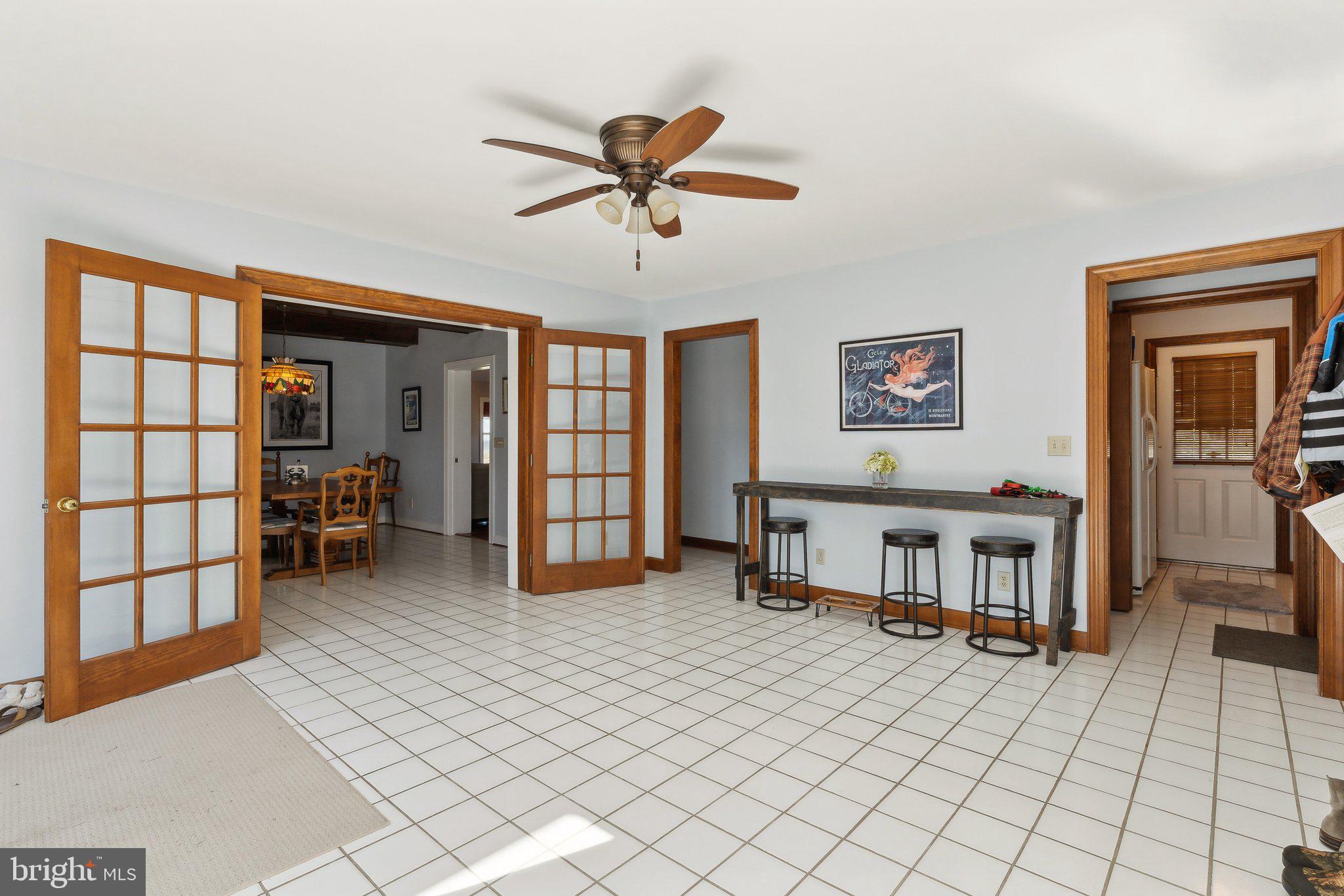 RAGGED POINT - Residential