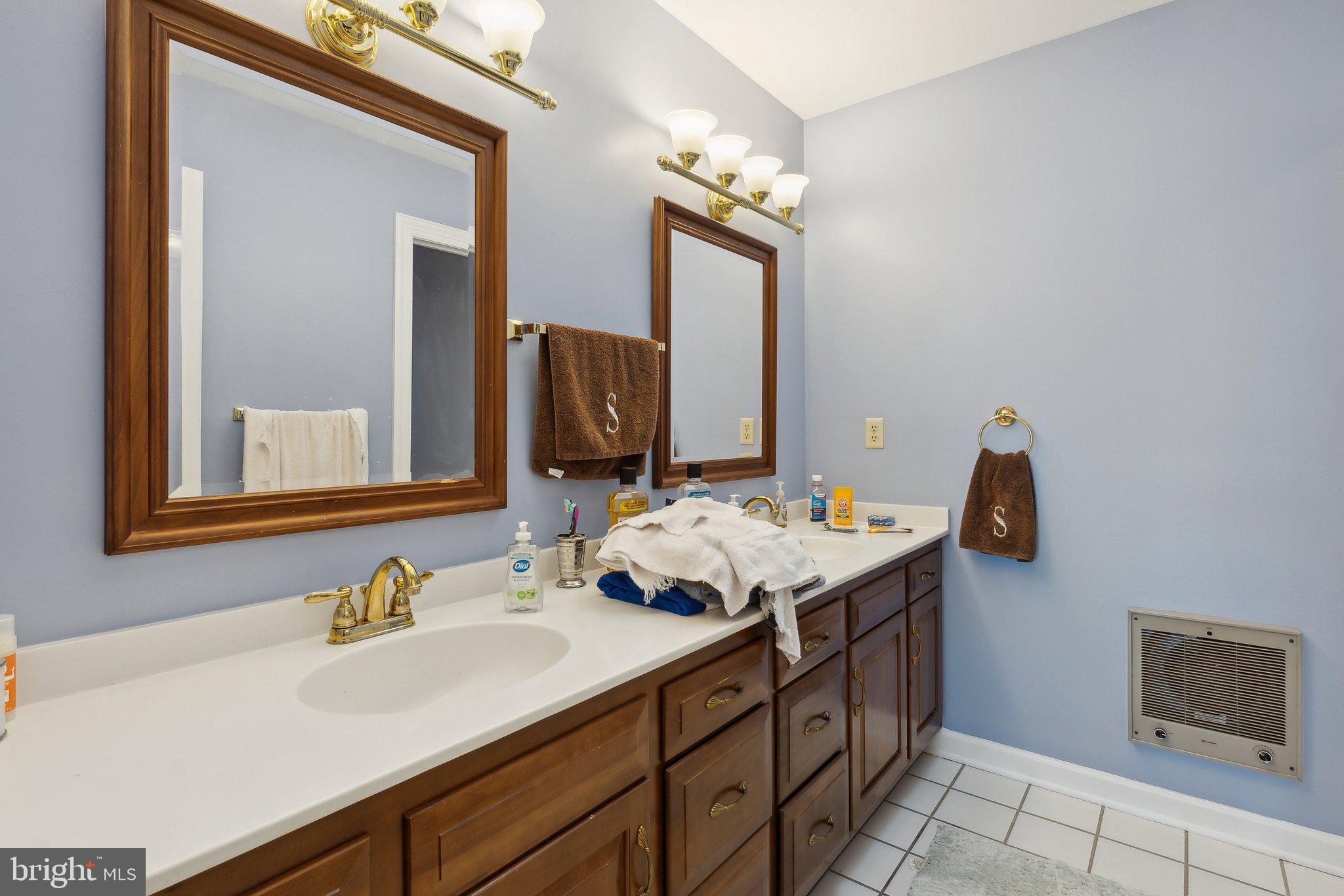 RAGGED POINT - Residential