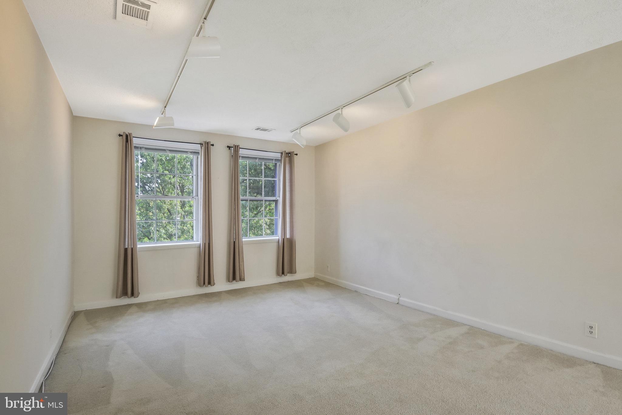 FAIRLINGTON VILLAGES - Residential Lease