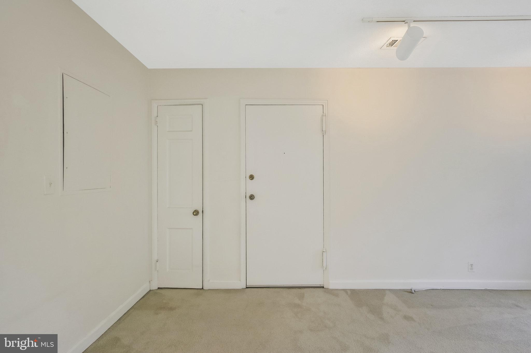 FAIRLINGTON VILLAGES - Residential Lease