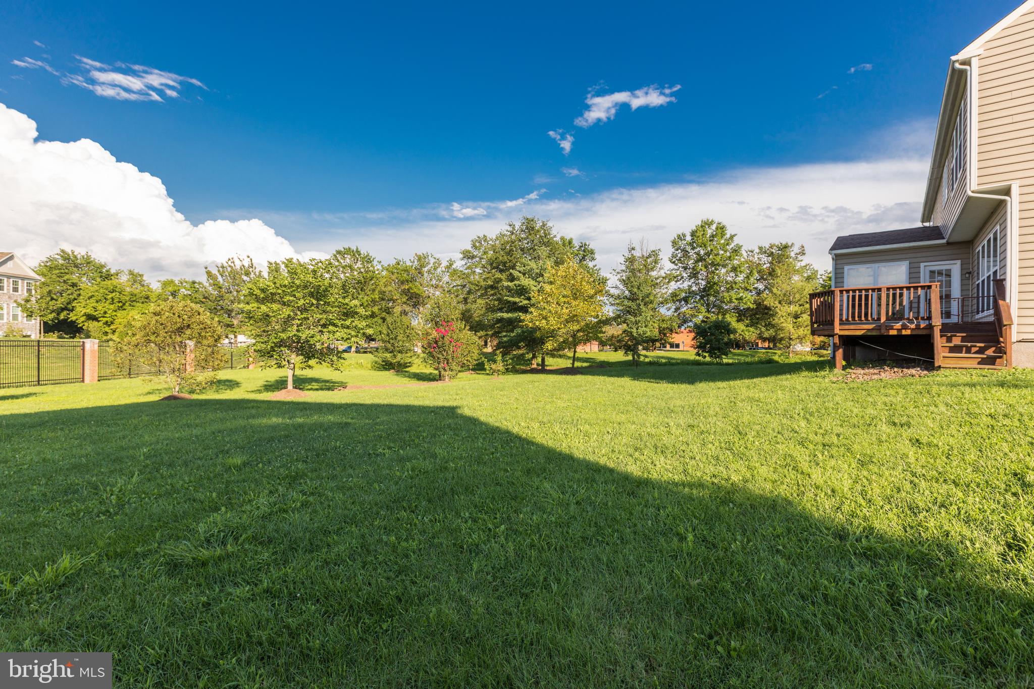 THE RIDINGS AT BLUE SPRING - Residential Lease