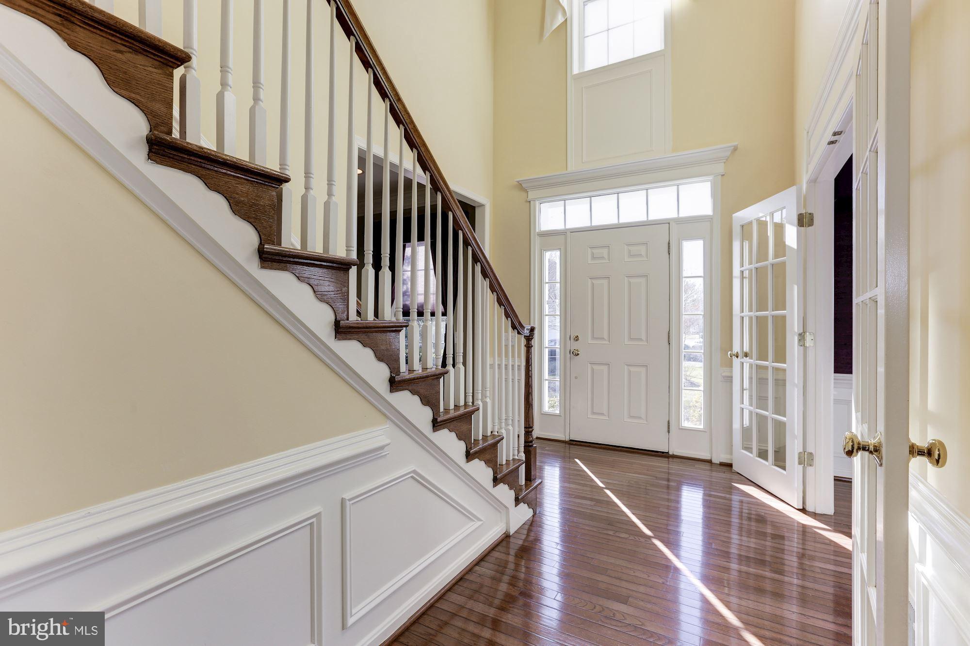 THE RIDINGS AT BLUE SPRING - Residential Lease