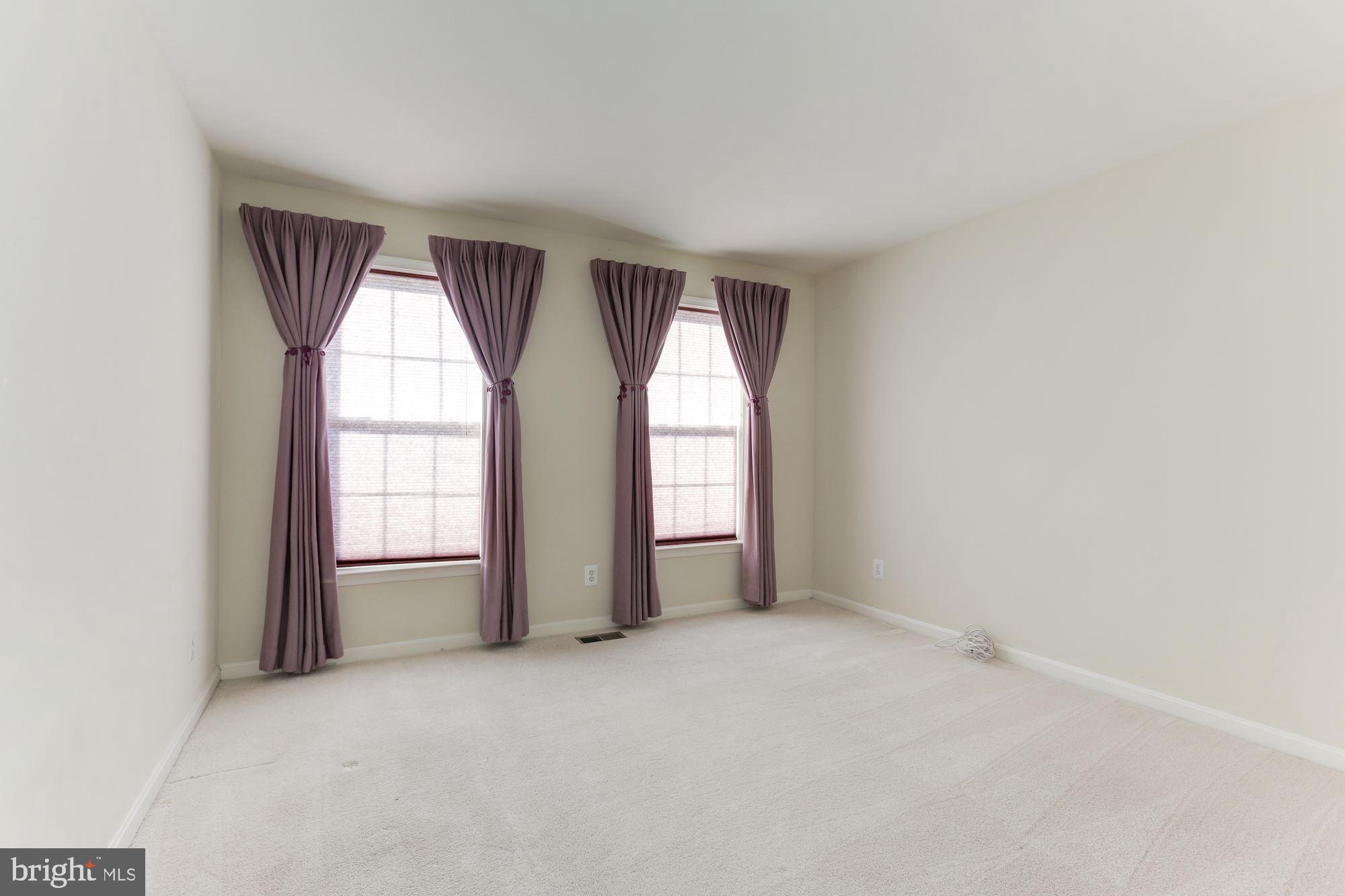 THE RIDINGS AT BLUE SPRING - Residential Lease