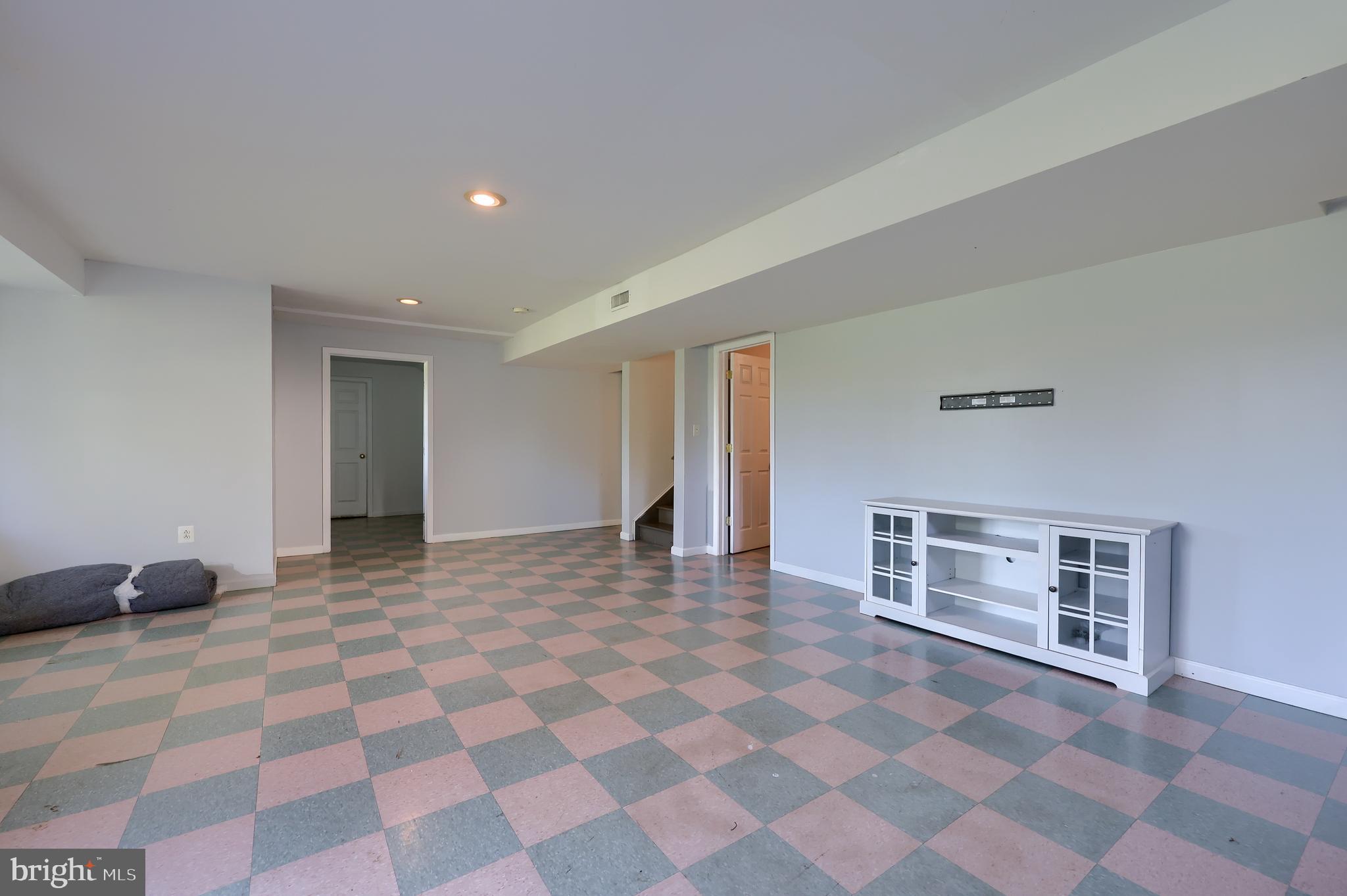 PENNS CROSSING - Residential