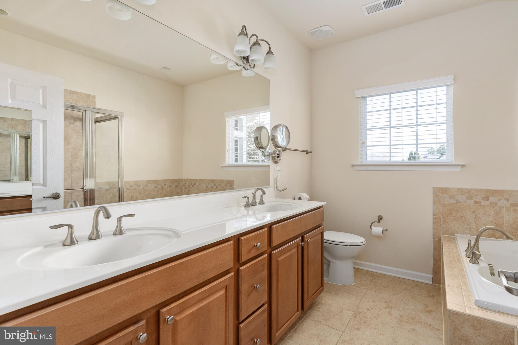 VIRGINIA HERITAGE AT LEE'S PARK - Residential