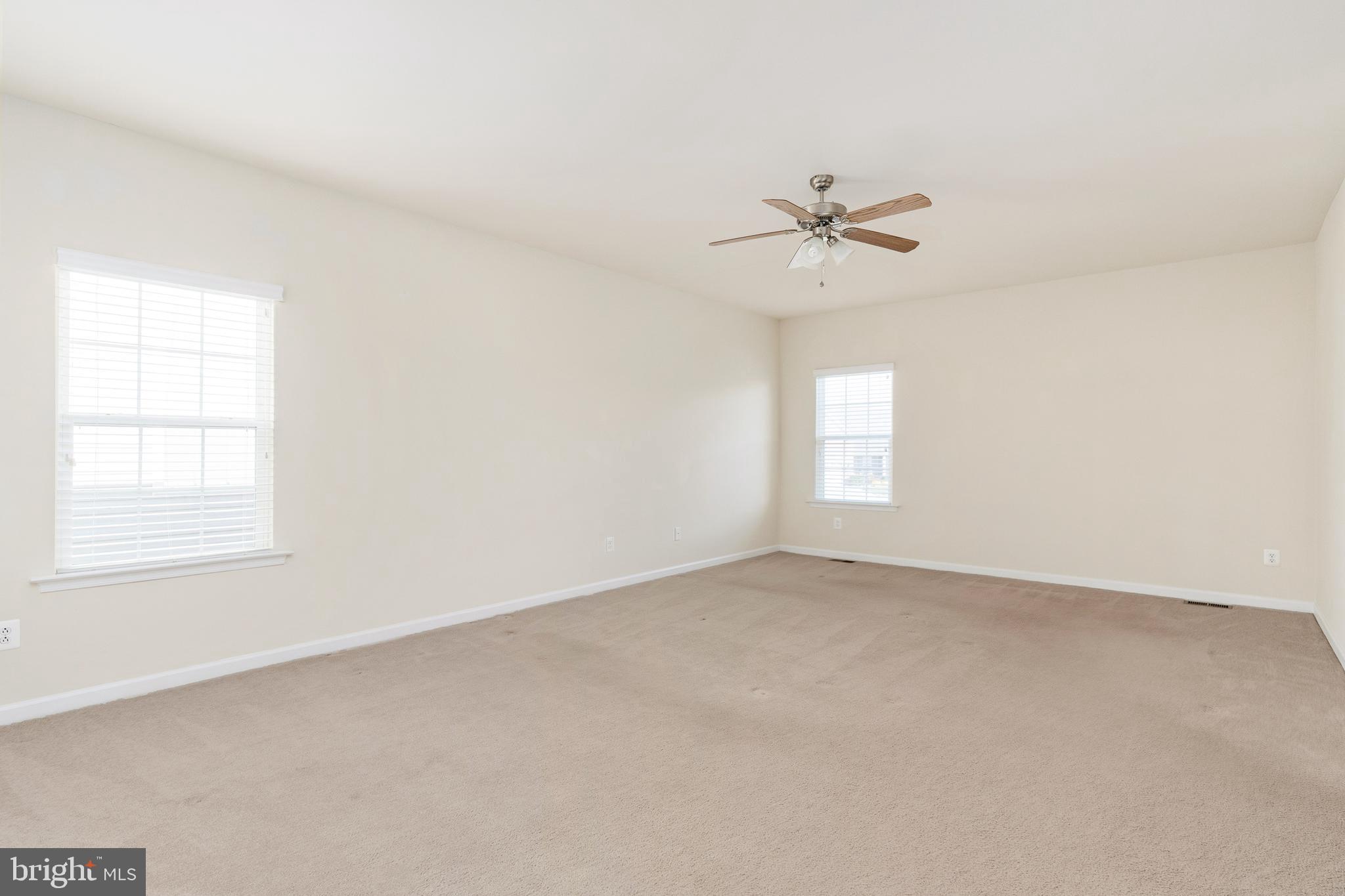 VIRGINIA HERITAGE AT LEE'S PARK - Residential