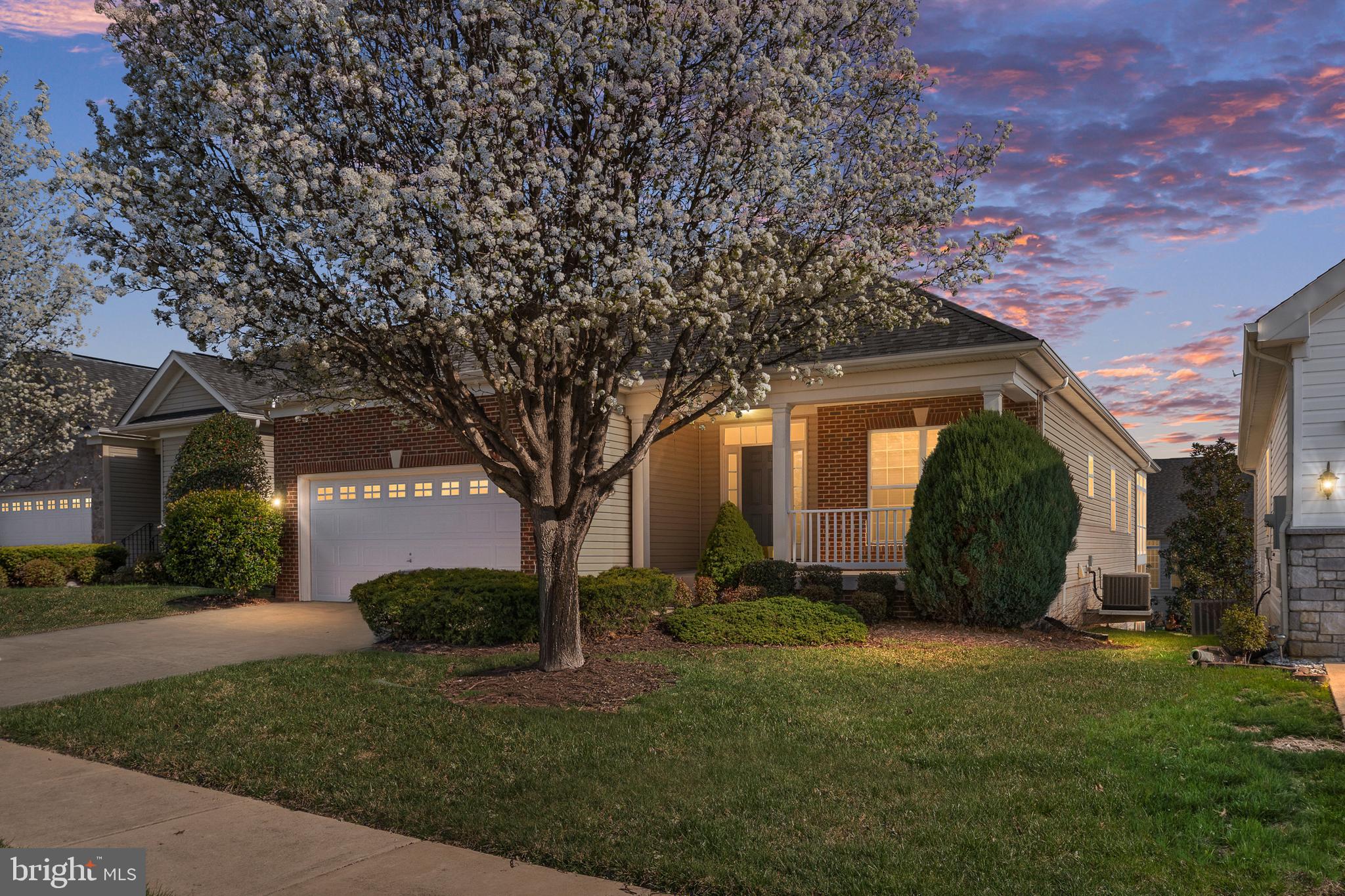 VIRGINIA HERITAGE AT LEE'S PARK - Residential