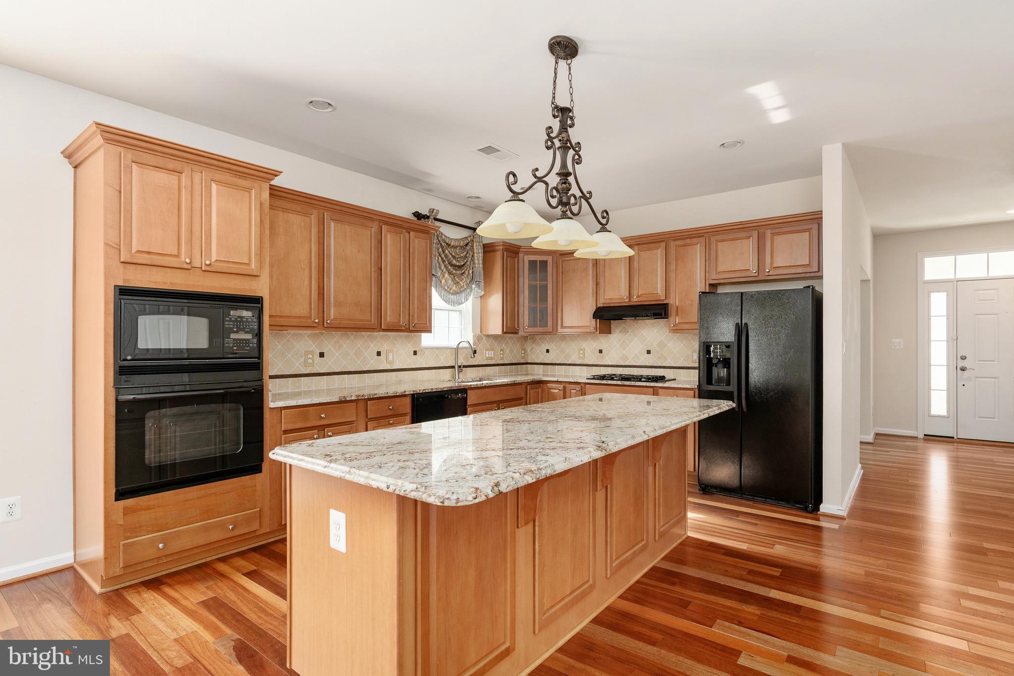 VIRGINIA HERITAGE AT LEE'S PARK - Residential