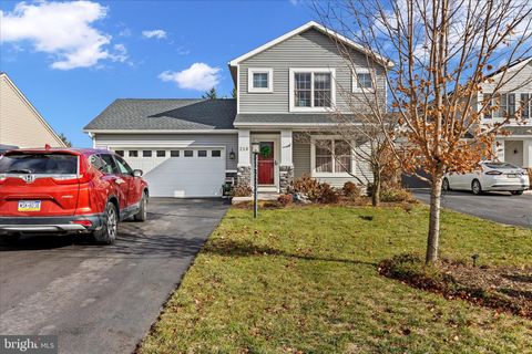 218 LANTERN LANE CHAMBERSBURG PA 17201