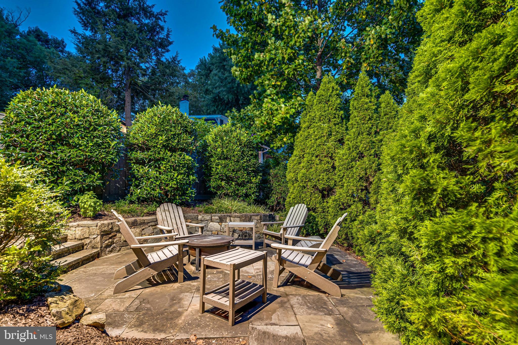 LYON PARK - Residential