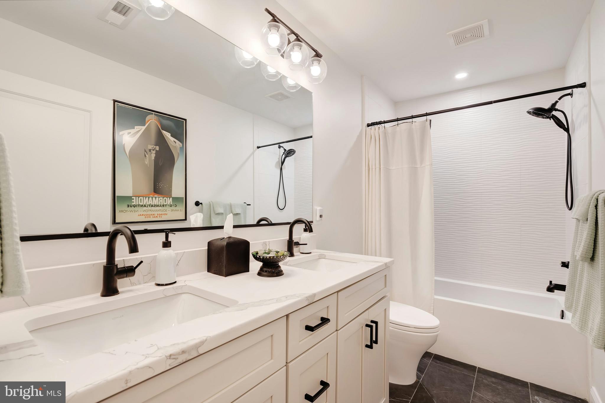 LYON PARK - Residential