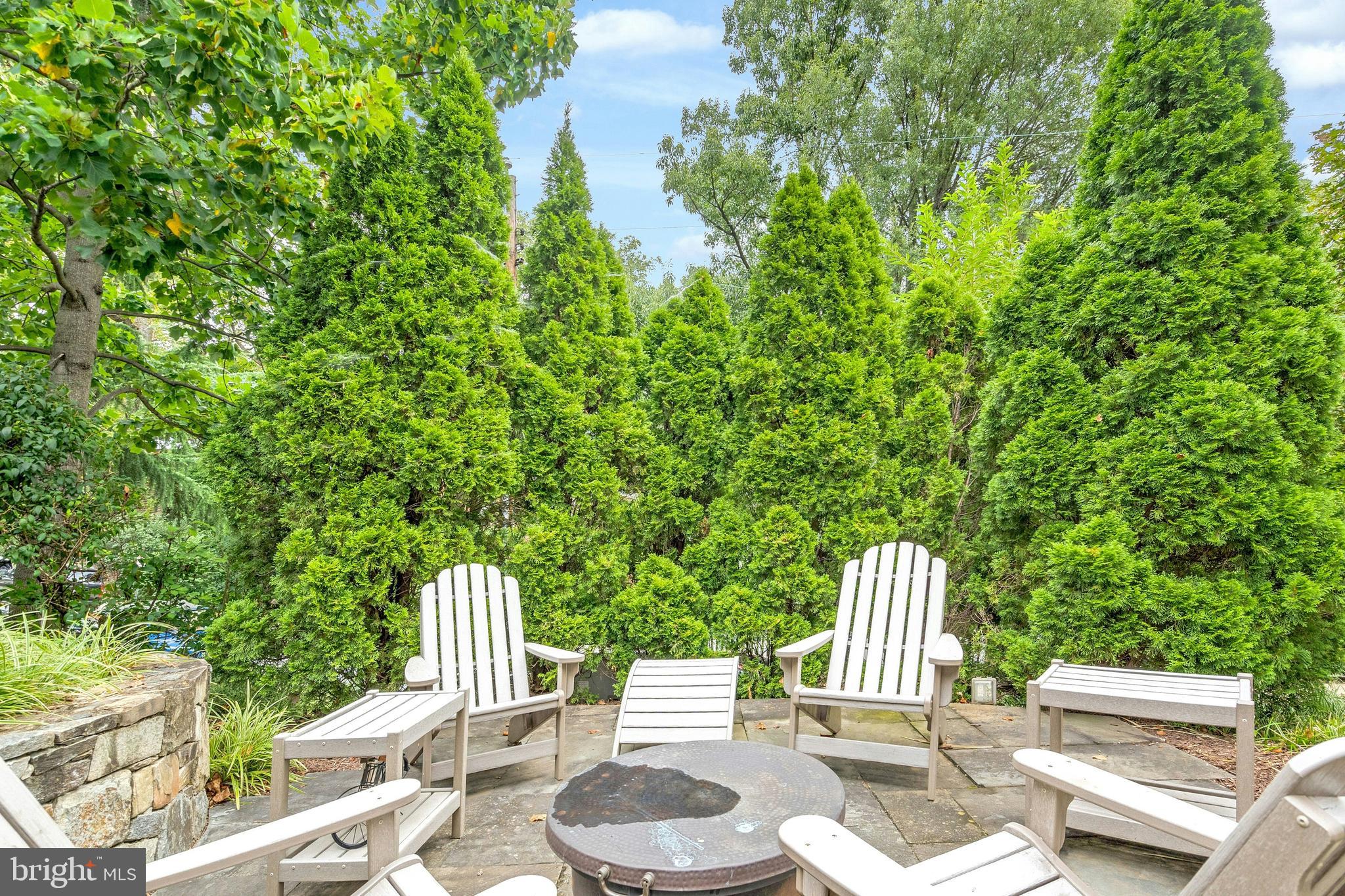 LYON PARK - Residential