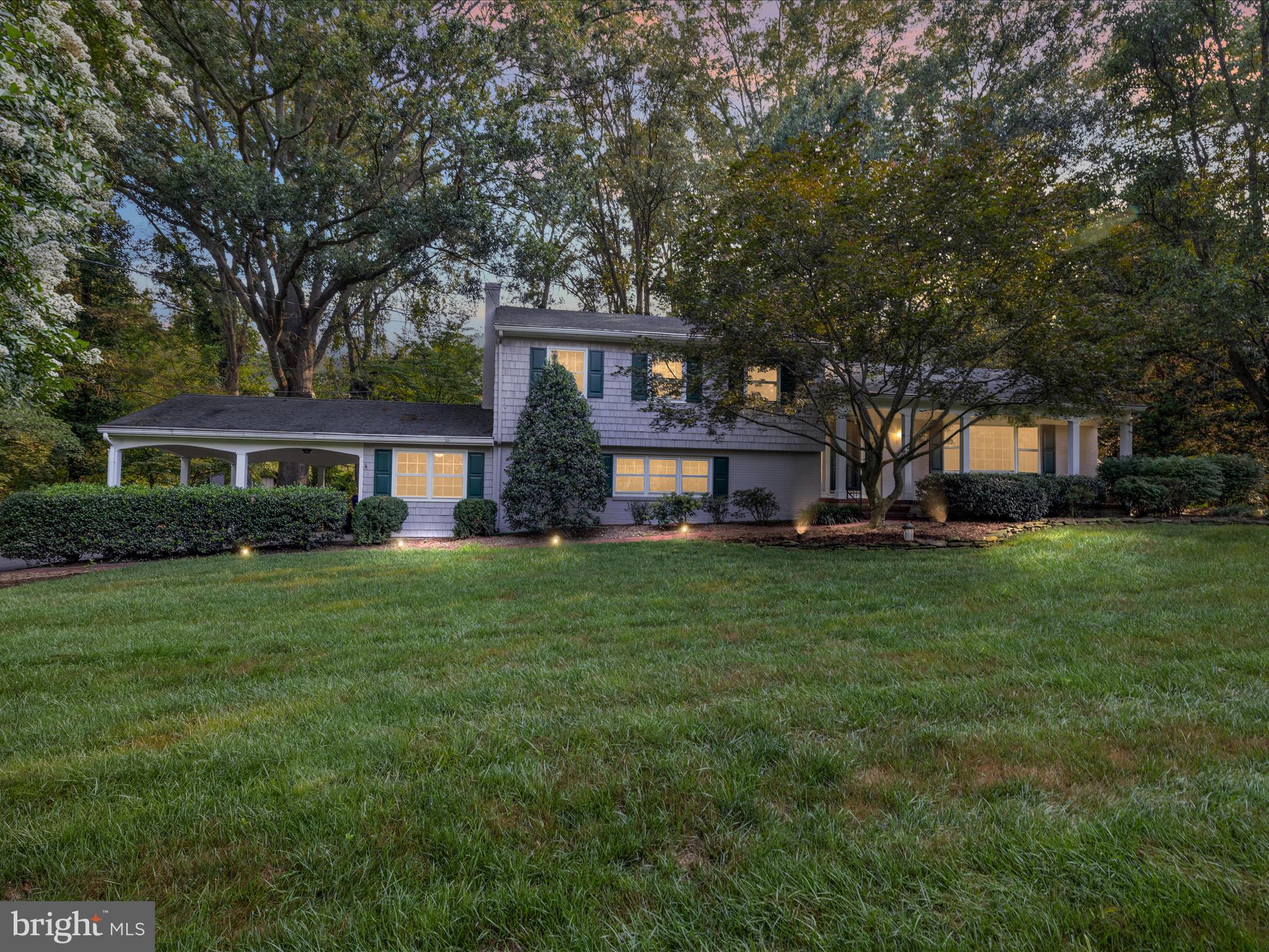 Discover this spacious 4 BR 3 BA home offering 3,100 sq ft of living space on a ½ acre lot with deeded access to the Chester River. Generously sized rooms and an inviting floor plan create an ideal setting for both everyday living and entertaining. The main level bedroom features a recently remodeled bath and large walk in closet. Enjoy the natural light and tranquil views from the sunroom, perfect for relaxing year-round.
*New roof to be installed on August 11th