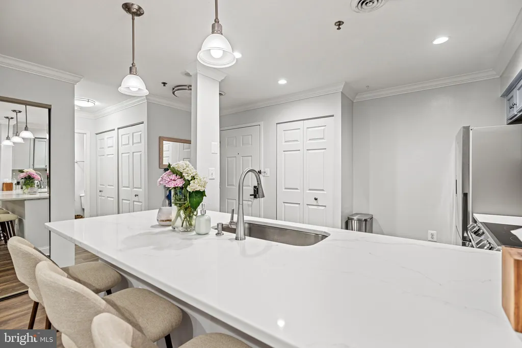 Additional image 8 of 1001 N Vermont Street Unit 105, Arlington, VA 22201
