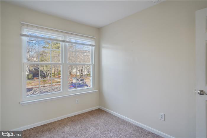 WILLOW COVE MANORS - Residential