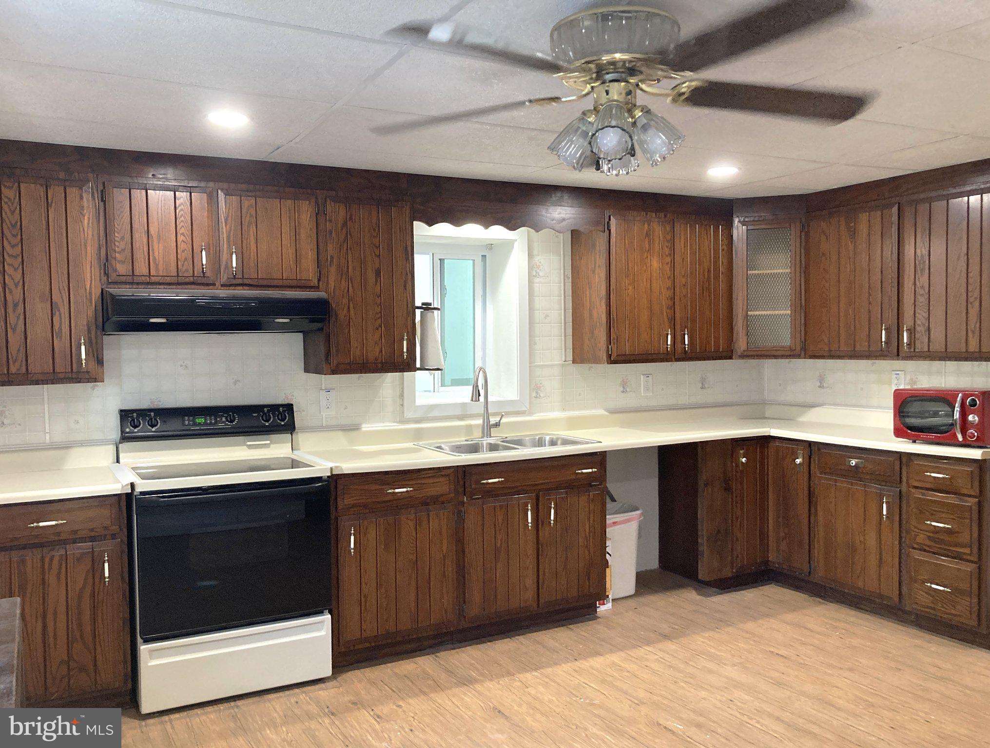 107 N GOOD SPRING ROAD